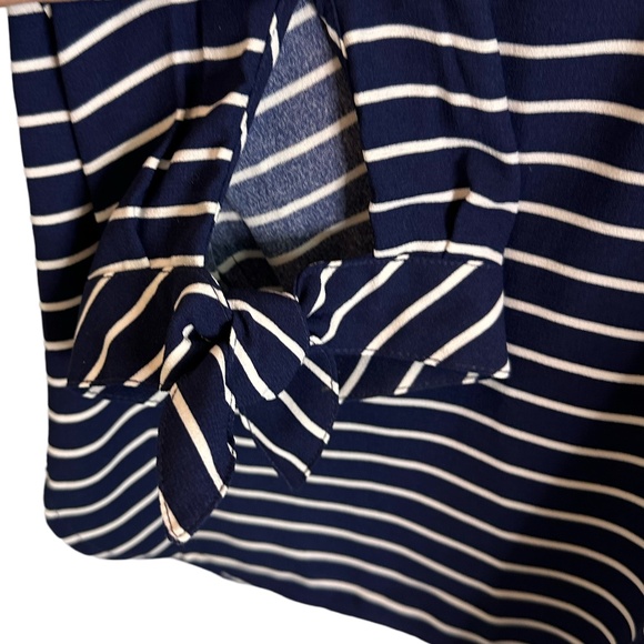 Talbots MP Striped Tunic with 3/4 Tie Sleeves and‎ V-neck Collar *Versatile* - Picture 4 of 5